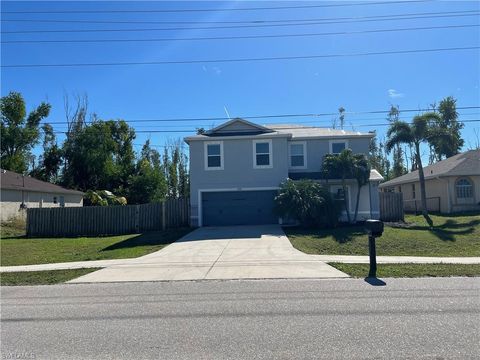2208 SW 32nd ST, Cape Coral, FL 33914 - #: 223073016