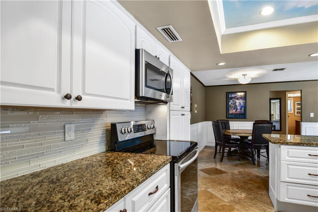 1450 Tanglewood PKWY