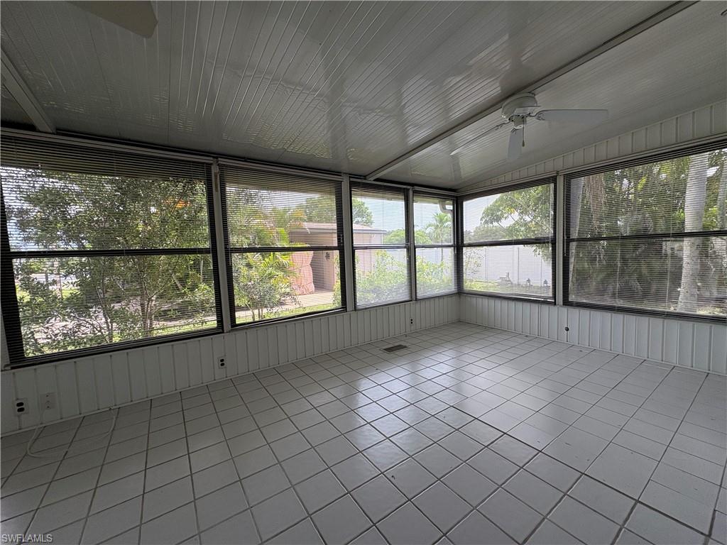 Naples, Florida 34104, United States, 2 Bedrooms Bedrooms, ,2 BathroomsBathrooms,Residential,Active,142675