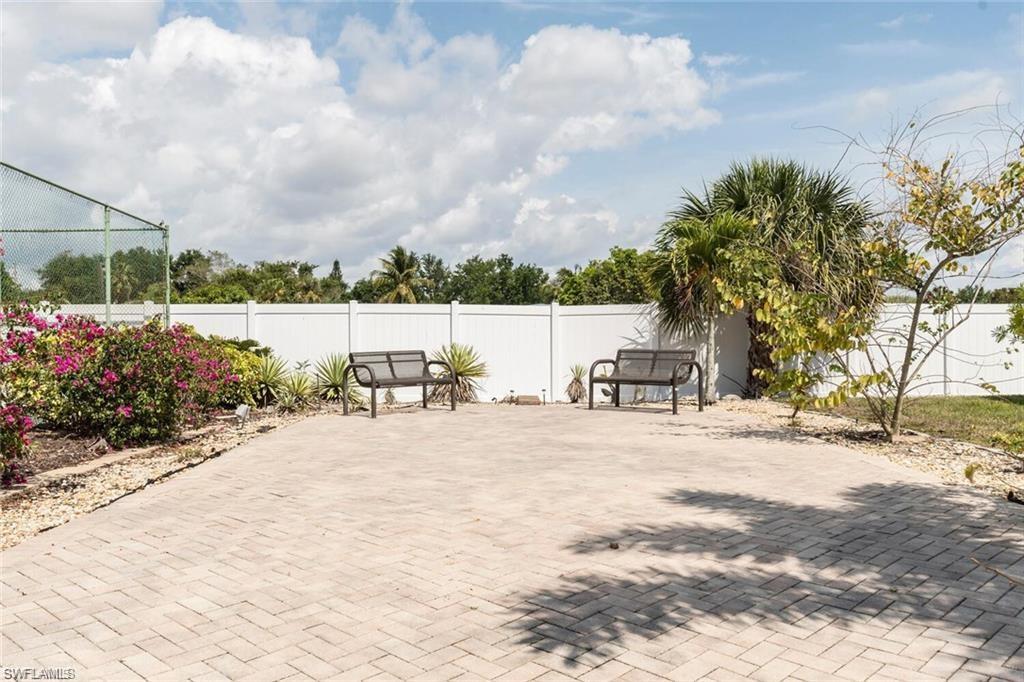 Naples, Florida 34104, United States, 2 Bedrooms Bedrooms, ,2 BathroomsBathrooms,Residential,Active,142675