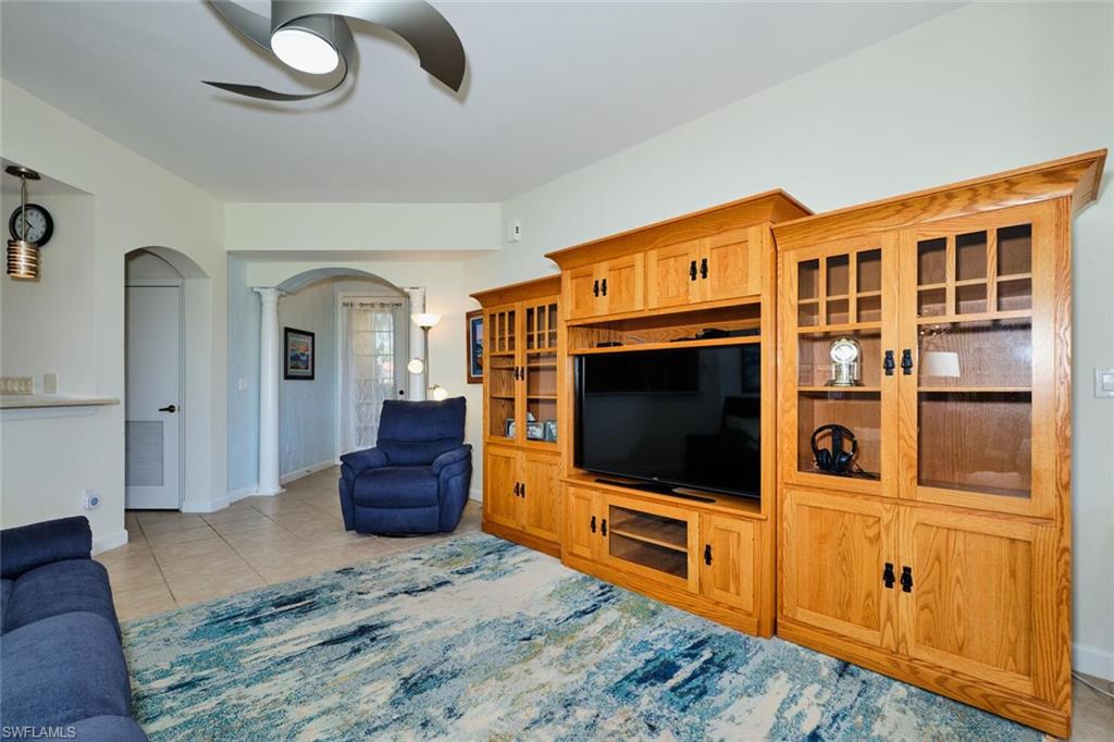 20211 Burnside PL 203