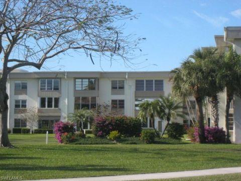 1828 Pine Valley DR Unit 302, Fort Myers, FL 33907 - #: 222082896