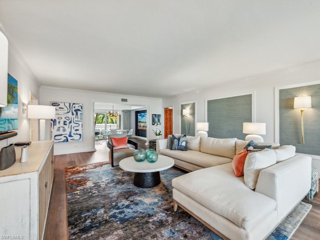 2901 GULF SHORE BLVD N 101S