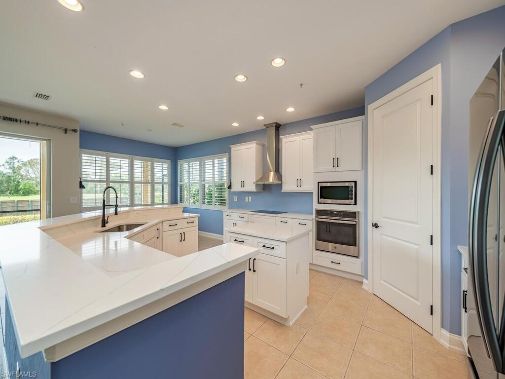 18530 Sandalwood Pointe 102