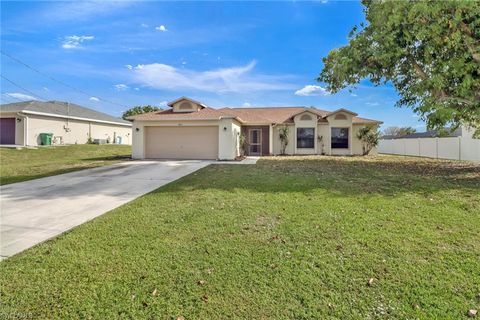 826 NW 1st TER, Cape Coral, FL 33993 - #: 224033163
