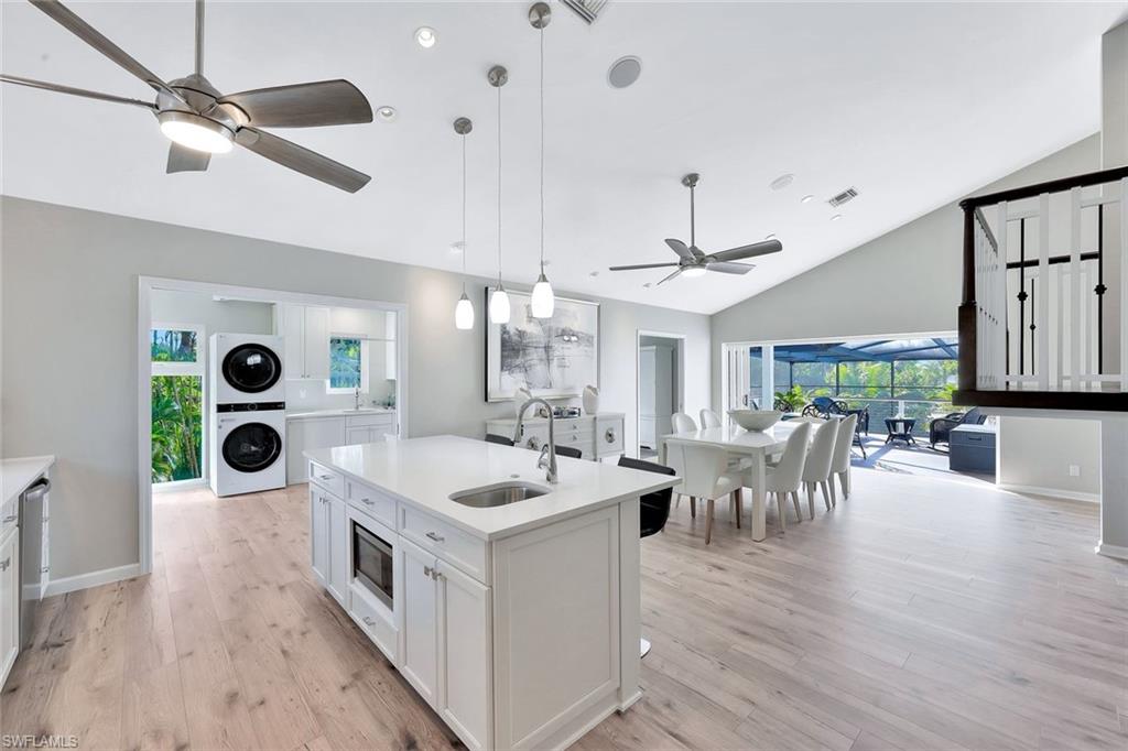 Sanibel, Florida 33957, United States, 4 Bedrooms Bedrooms, ,4 BathroomsBathrooms,Residential,Active,69042