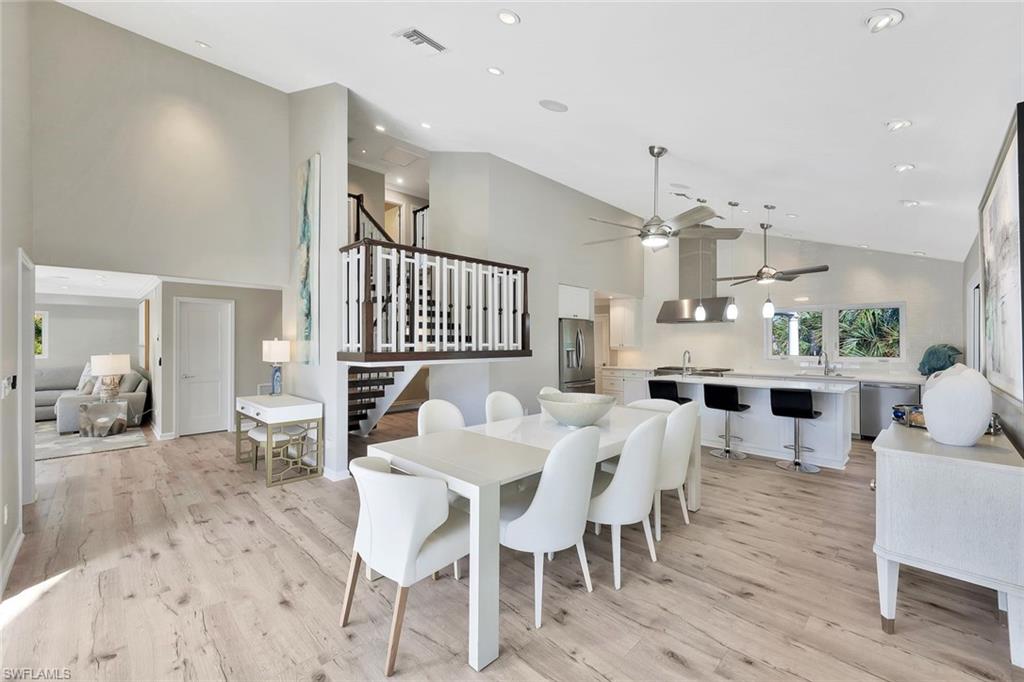 Sanibel, Florida 33957, United States, 4 Bedrooms Bedrooms, ,4 BathroomsBathrooms,Residential,Active,69042