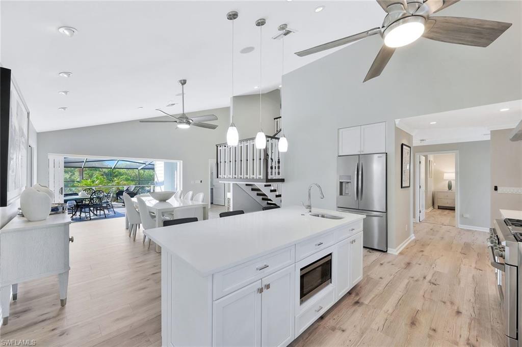 Sanibel, Florida 33957, United States, 4 Bedrooms Bedrooms, ,4 BathroomsBathrooms,Residential,Active,69042