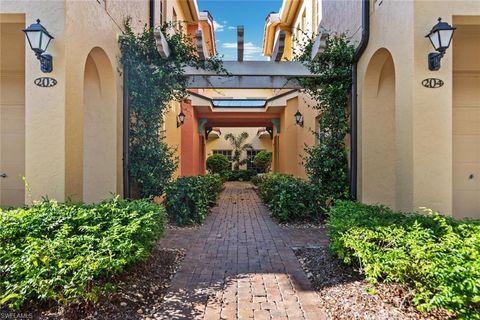 8621 Piazza Del Lago CIR 103 ESTERO FL 33928