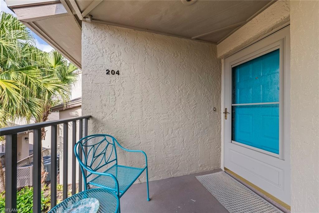 15141 Highlands DR 204