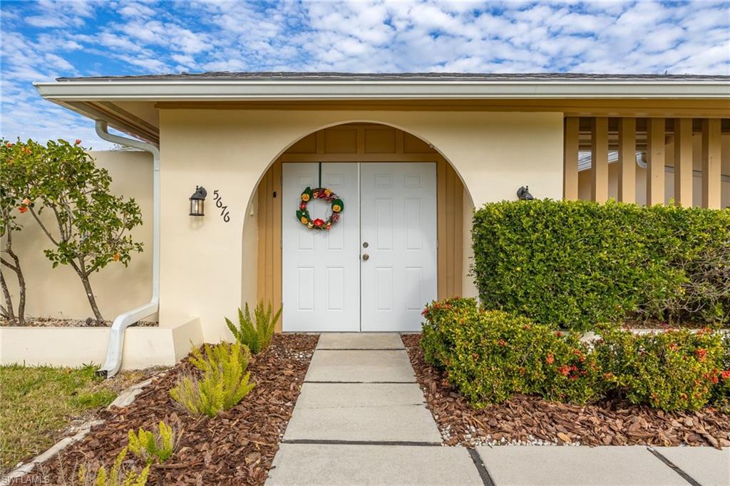 5676 Montilla DR