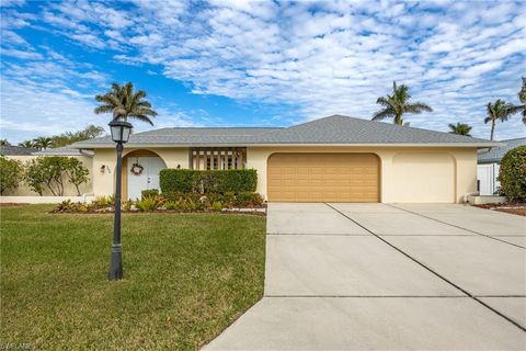 5676 Montilla DR FORT MYERS FL 33919