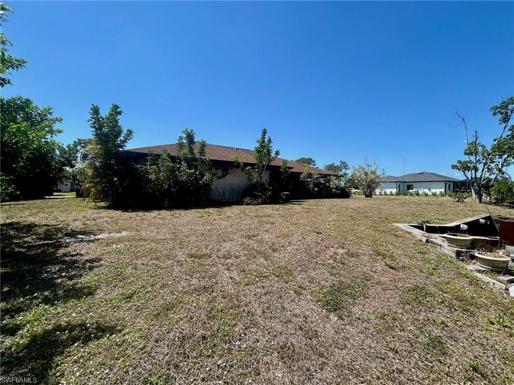 Cape Coral, Florida 33991, United States, 3 Bedrooms Bedrooms, ,2 BathroomsBathrooms,Residential,Contingent,118144