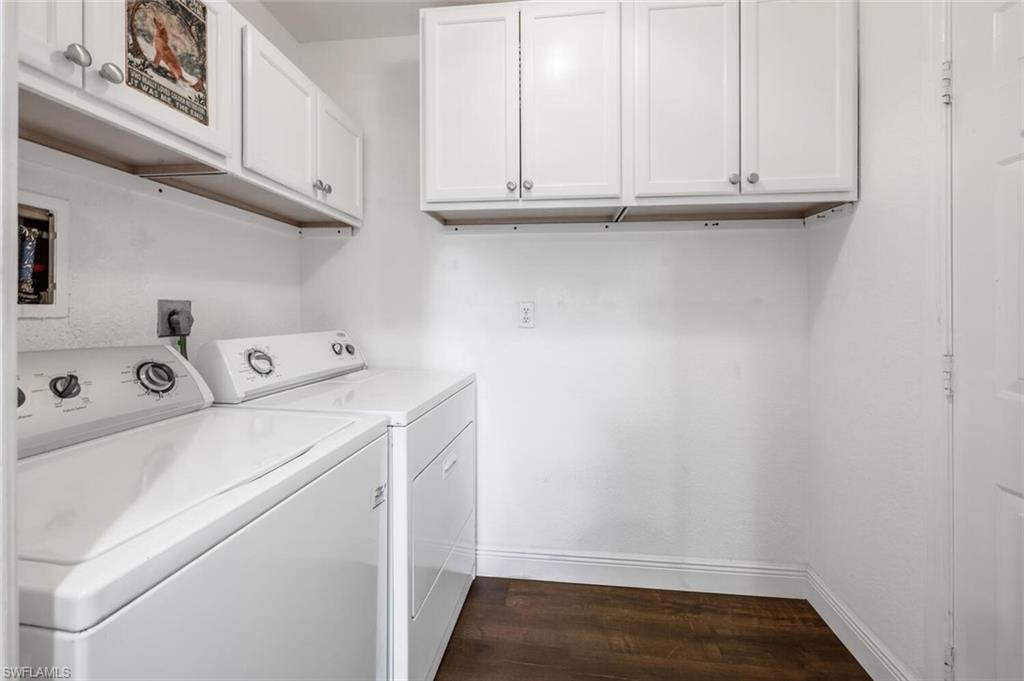 Naples, Florida 34109, United States, 3 Bedrooms Bedrooms, ,2 BathroomsBathrooms,Residential,Contingent,119264