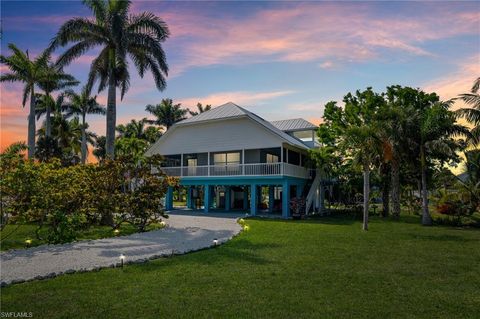 5392 Marina DR BOKEELIA FL 33922