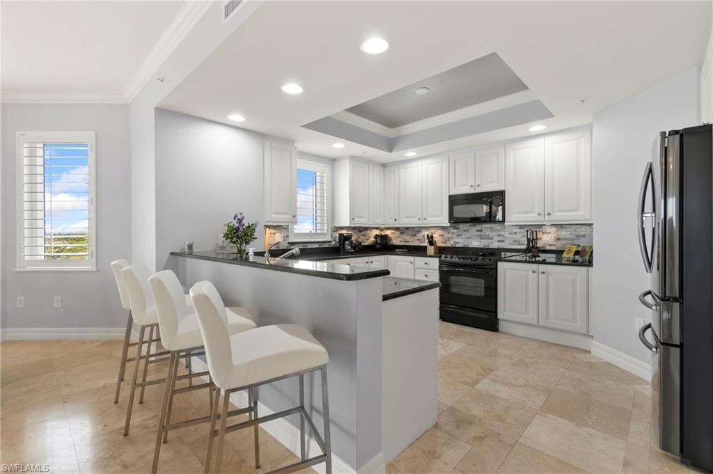 4761 West Bay BLVD 506