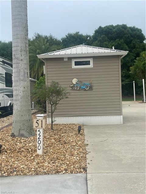 5200 Cypress Trail Resort CIR FORT MYERS FL 33905