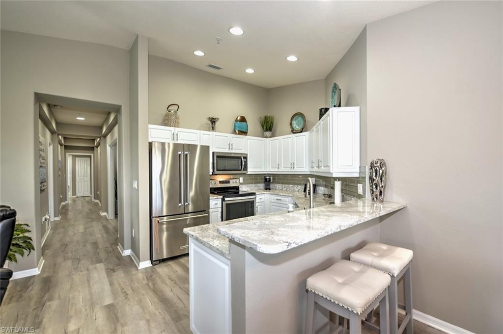 10060 Lake Cove DR 301