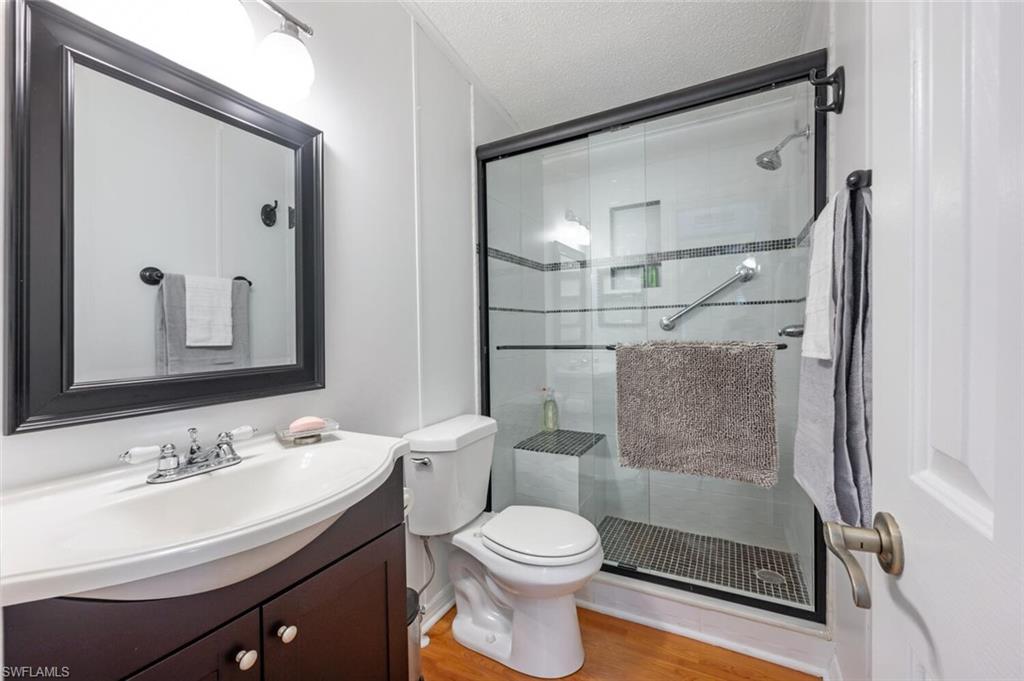 Naples, Florida 34104, United States, 2 Bedrooms Bedrooms, ,2 BathroomsBathrooms,Residential,Active,87520