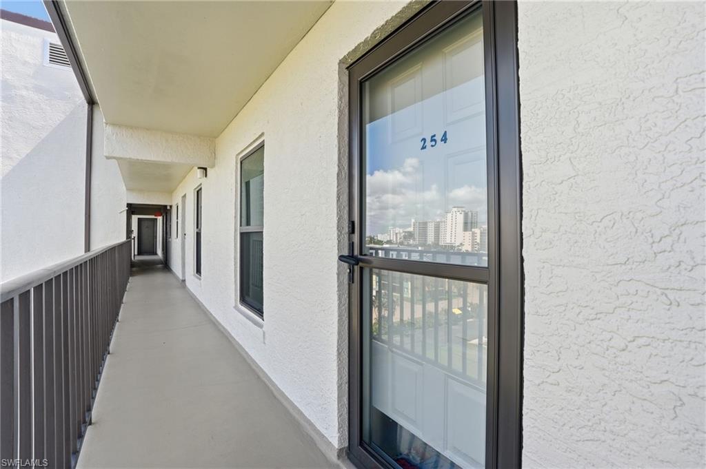 6899 Estero BLVD 254