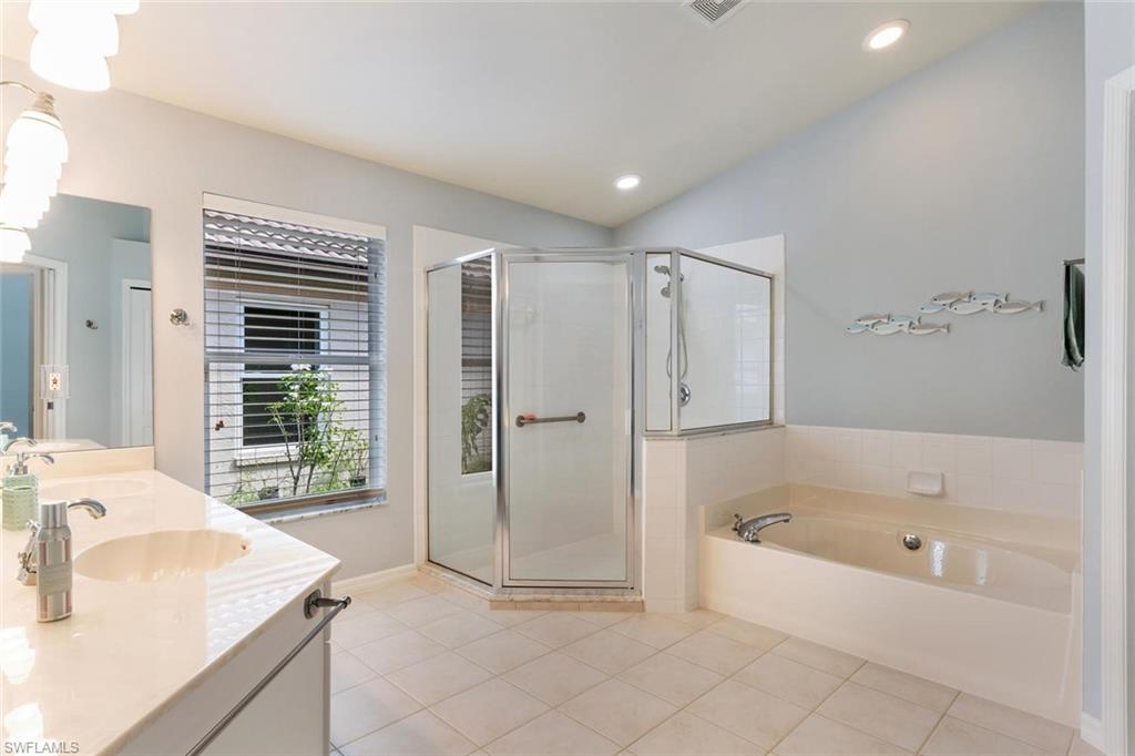 Naples, Florida 34113, United States, 2 Bedrooms Bedrooms, ,2 BathroomsBathrooms,Residential,Active,137896