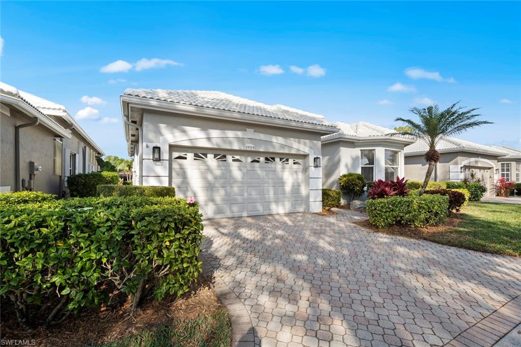 19319 Silver Oak DR