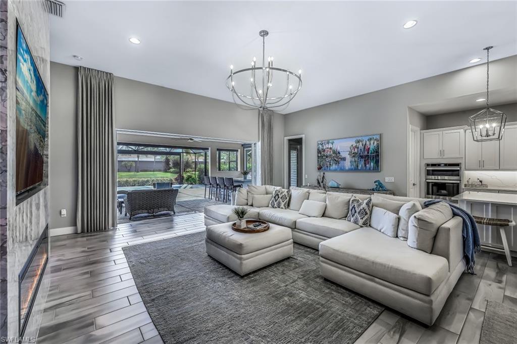 3178 Cotuit LN