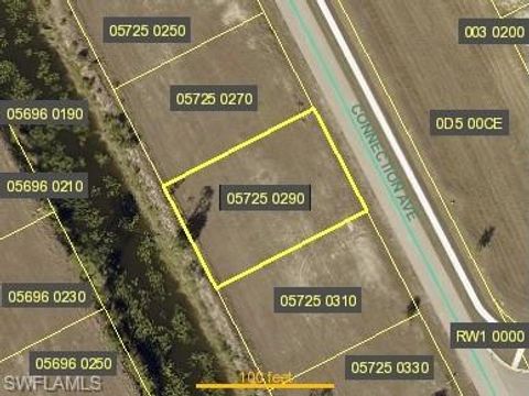 4222 Connection AVE CAPE CORAL FL 33909