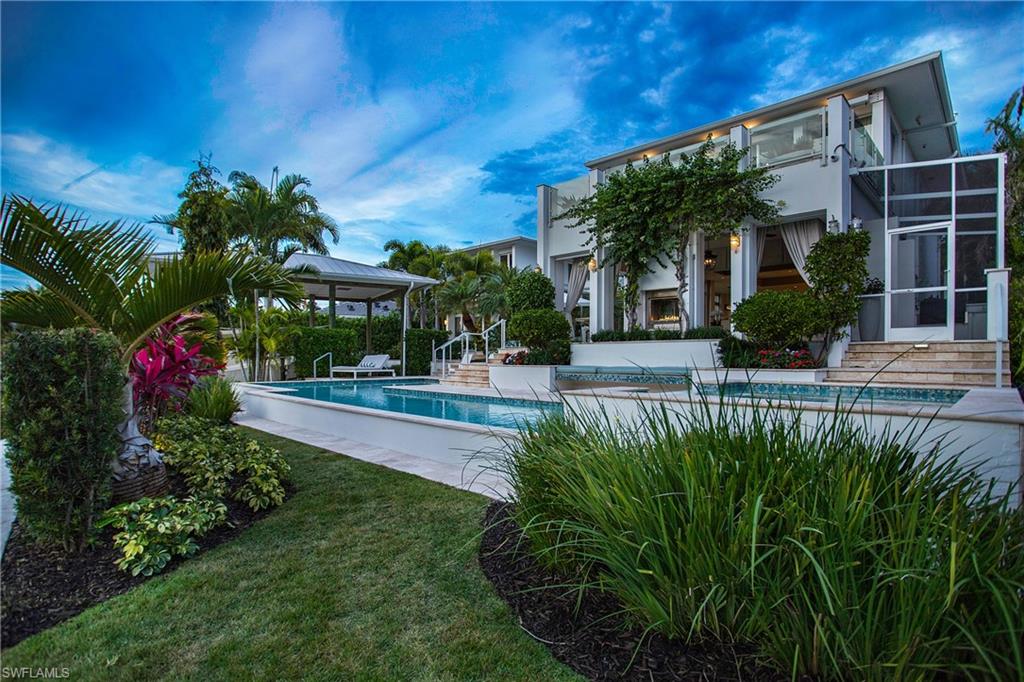 2290 Tarpon RD