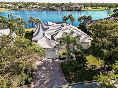 8860 New Castle DR FORT MYERS FL 33908