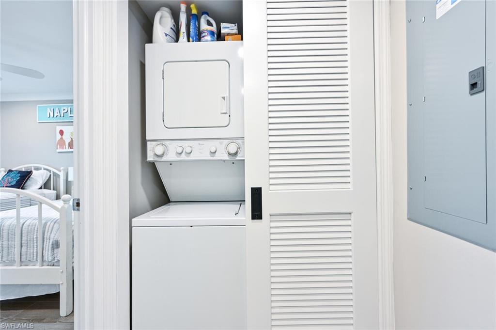 Naples, Florida 34103, United States, 3 Bedrooms Bedrooms, ,2 BathroomsBathrooms,Residential,Active,141127