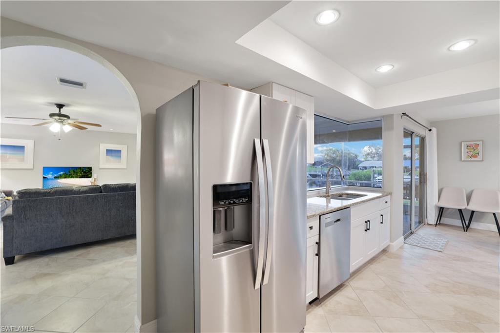 Estero, Florida 33928, United States, 3 Bedrooms Bedrooms, ,2 BathroomsBathrooms,Residential,Pending,10771