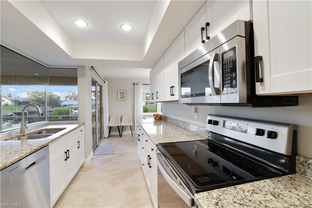 Estero, Florida 33928, United States, 3 Bedrooms Bedrooms, ,2 BathroomsBathrooms,Residential,Pending,10771