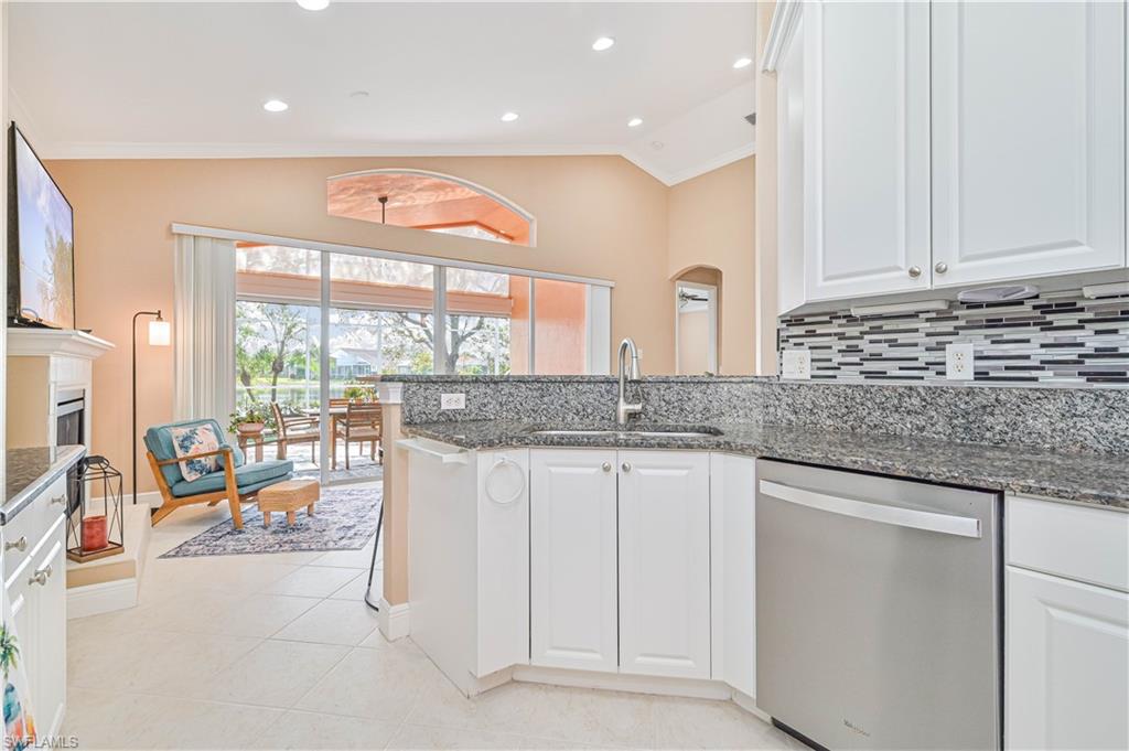 Alva, Florida 33920, United States, 3 Bedrooms Bedrooms, ,2 BathroomsBathrooms,Residential,Active,32506