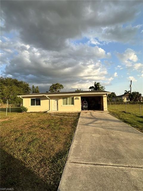 13207 2nd ST, Fort Myers, FL 33905 - #: 224040429