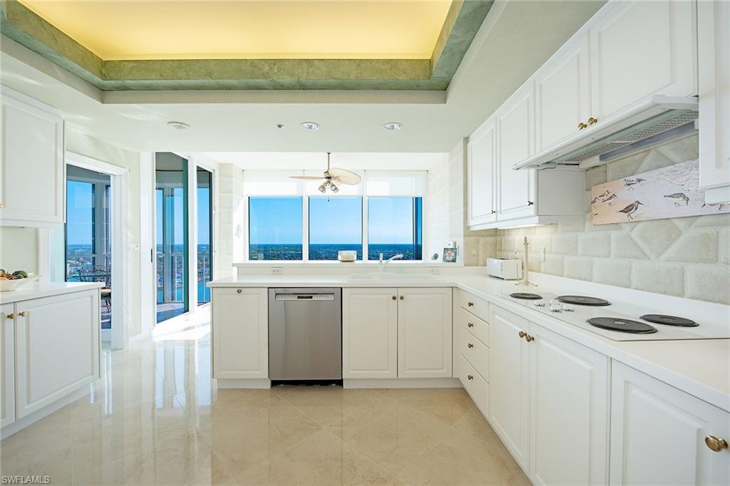 3971 Gulf Shore BLVD N PH-104