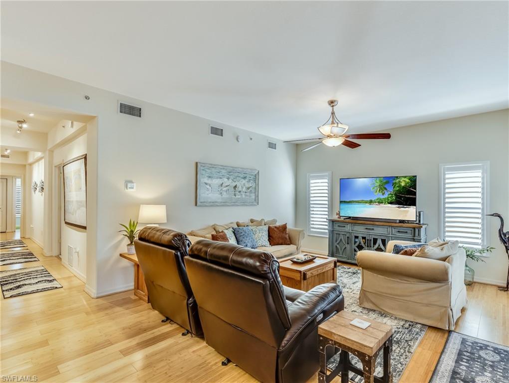 10060 Lake Cove DR 102