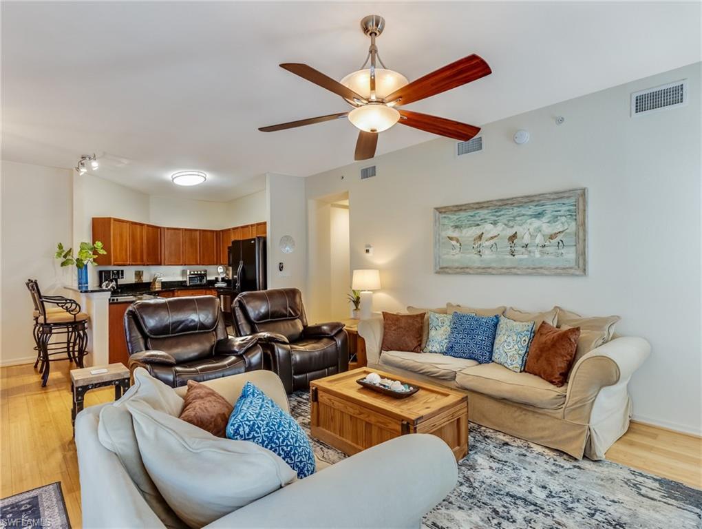 10060 Lake Cove DR 102