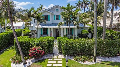 160 Broad AVE S NAPLES FL 34102