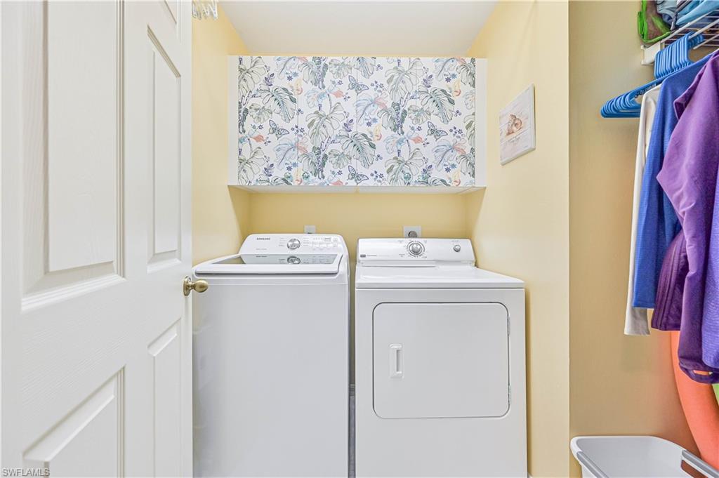 Fort Myers, Florida 33919, United States, 2 Bedrooms Bedrooms, ,2 BathroomsBathrooms,Residential,Contingent,169027