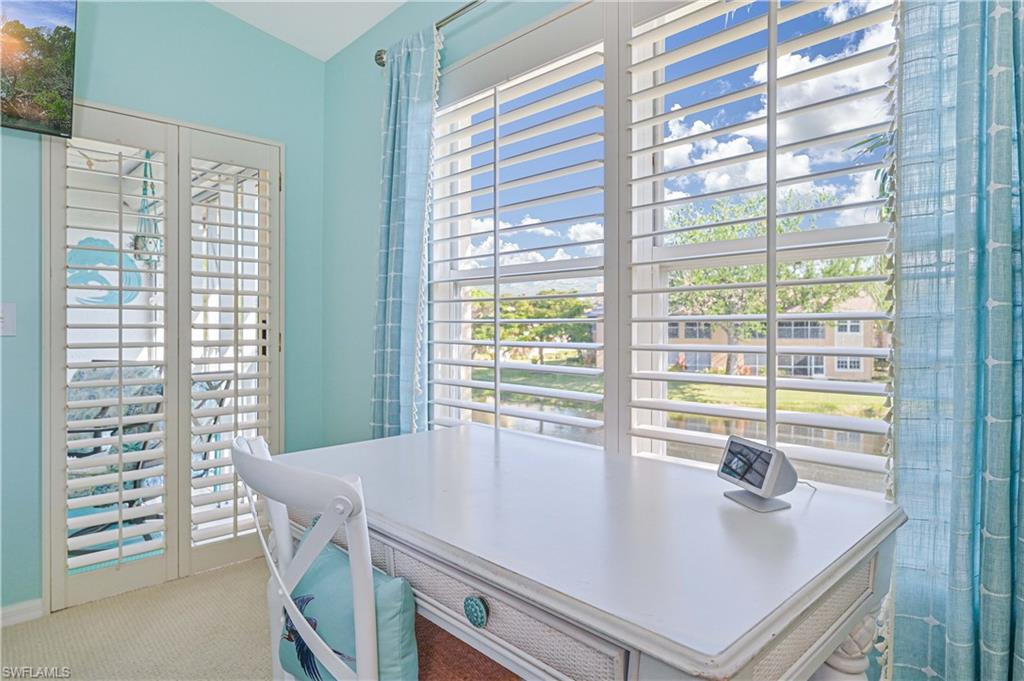 Fort Myers, Florida 33919, United States, 2 Bedrooms Bedrooms, ,2 BathroomsBathrooms,Residential,Contingent,169027