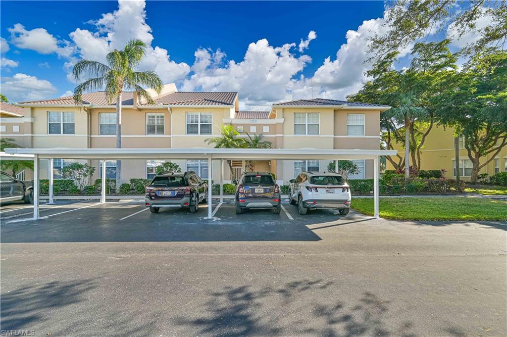 Fort Myers, Florida 33919, United States, 2 Bedrooms Bedrooms, ,2 BathroomsBathrooms,Residential,Contingent,169027