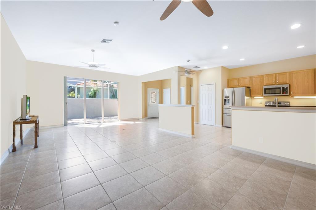 Naples, Florida 34116, United States, 3 Bedrooms Bedrooms, ,2 BathroomsBathrooms,Residential,Active,76830