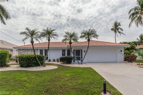 706 SW 52nd ST, Cape Coral, FL 33914 - #: 224033192