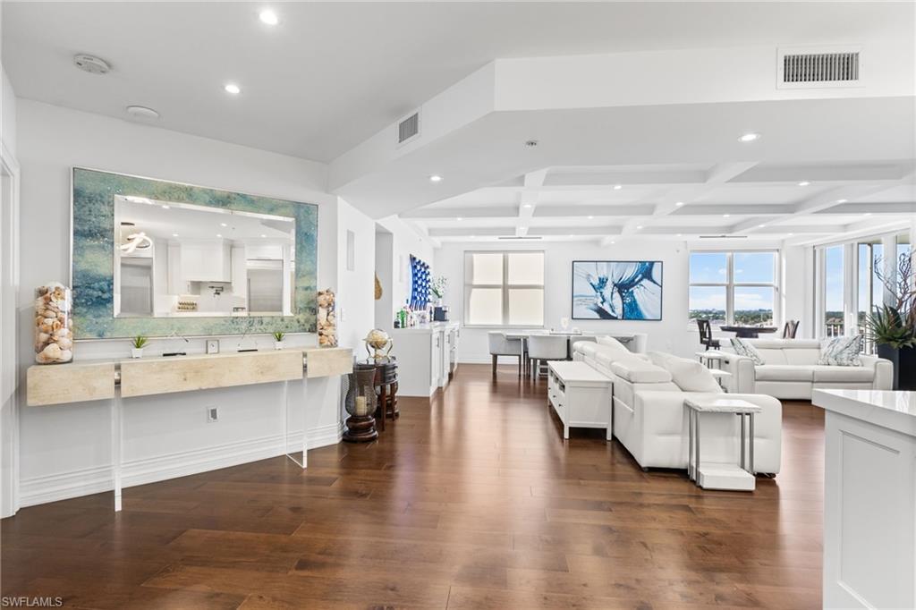 14250 Royal Harbour CT 916