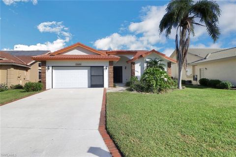 12630 Kelly Palm DR, Fort Myers, FL 33908 - #: 223079879