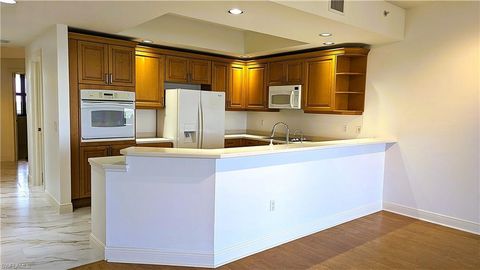 14380 Riva Del Lago DR 803 FORT MYERS FL 33907