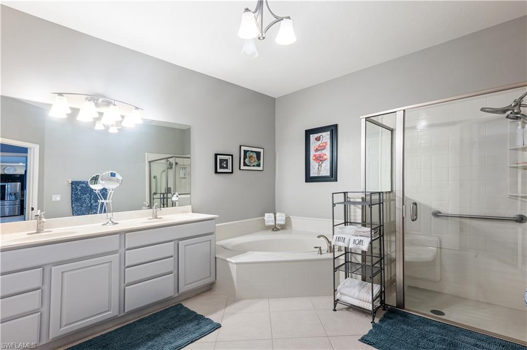 Naples, Florida 34116, United States, 3 Bedrooms Bedrooms, ,2 BathroomsBathrooms,Residential,Active,197911