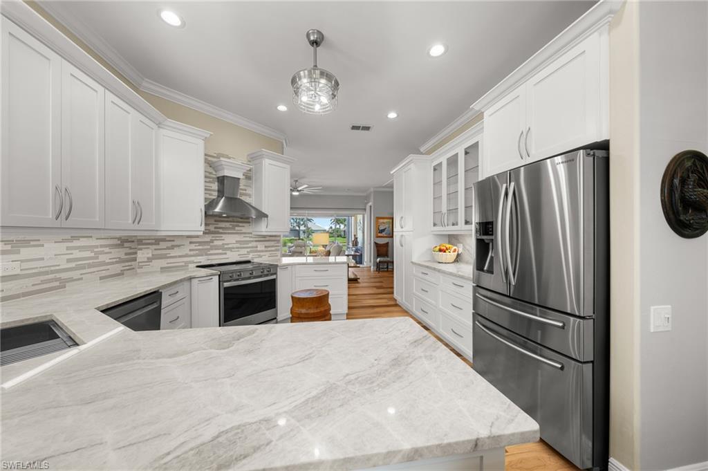 16408 Edgemont DR