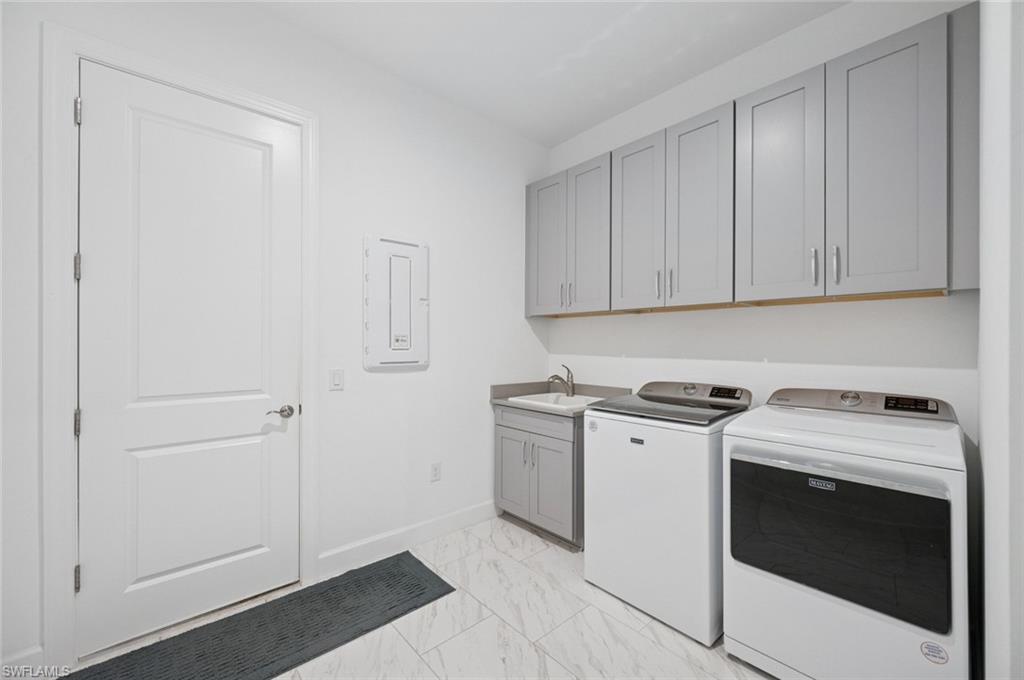 Naples, Florida 34114, United States, 3 Bedrooms Bedrooms, ,3 BathroomsBathrooms,Residential,Active,132702